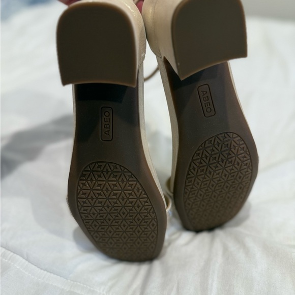 Aldo Glittering Silver Sandals - Picture 5 of 6